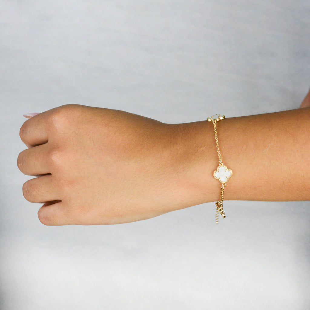 Pulsera Trébol Lux Blanco | Oro laminado