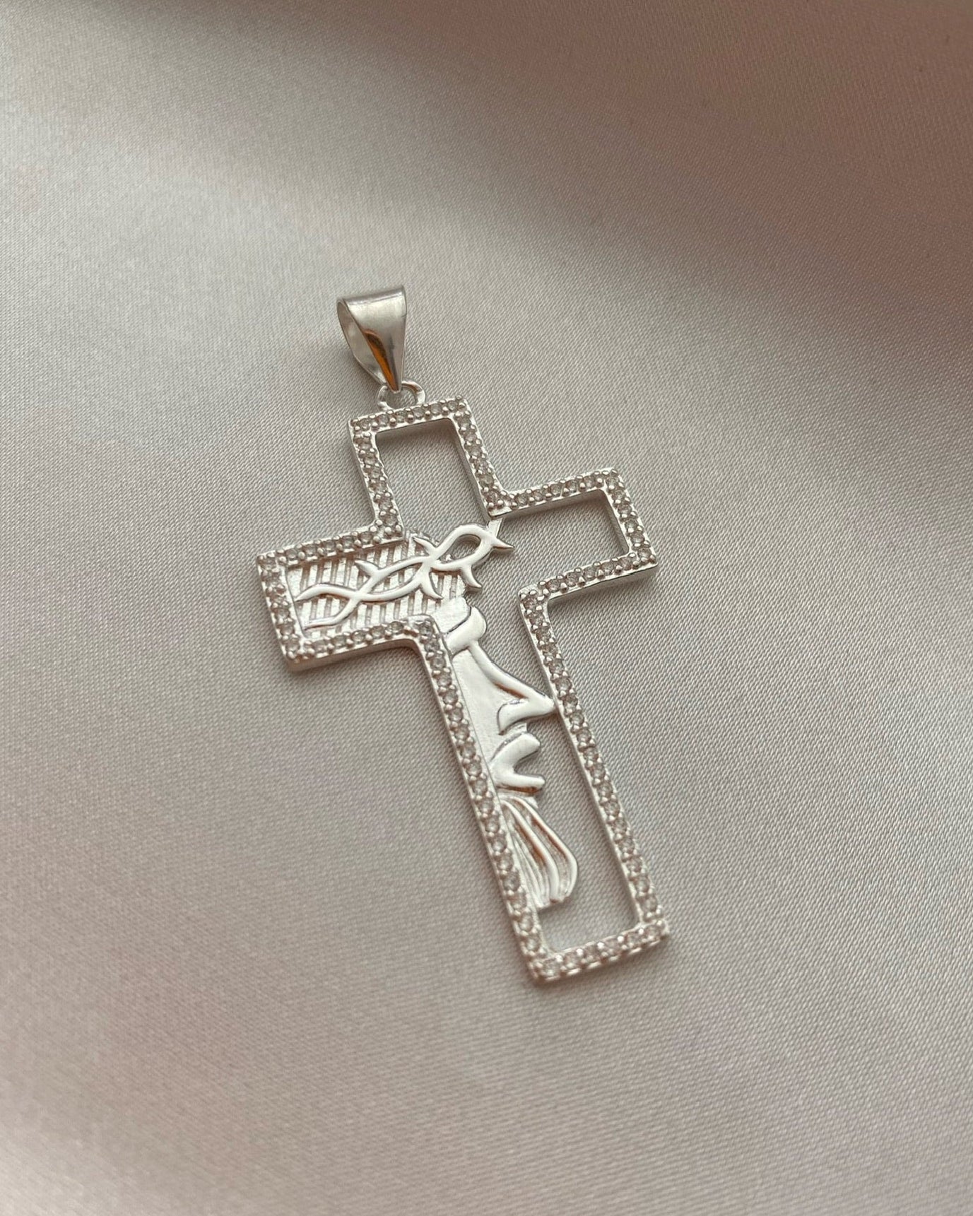 Dije Jesus Plata 925
