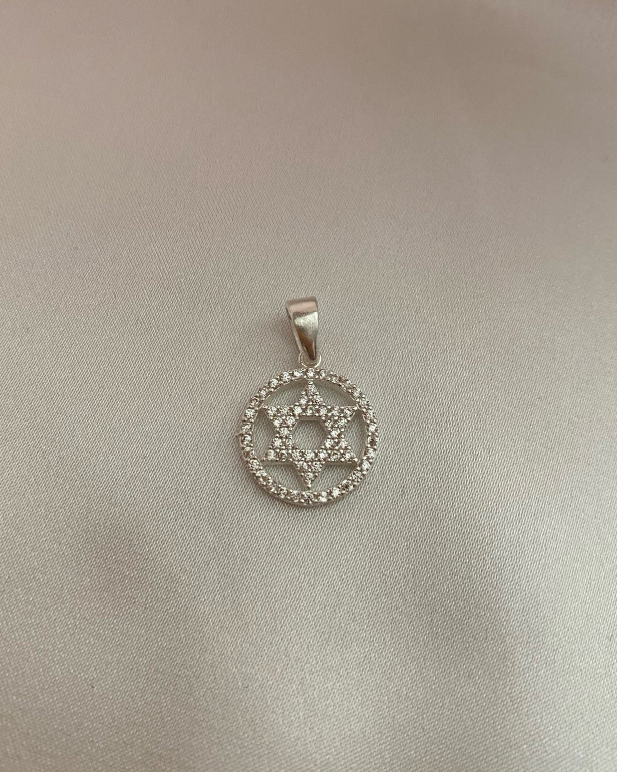 Dije Mystic Star Plata 925