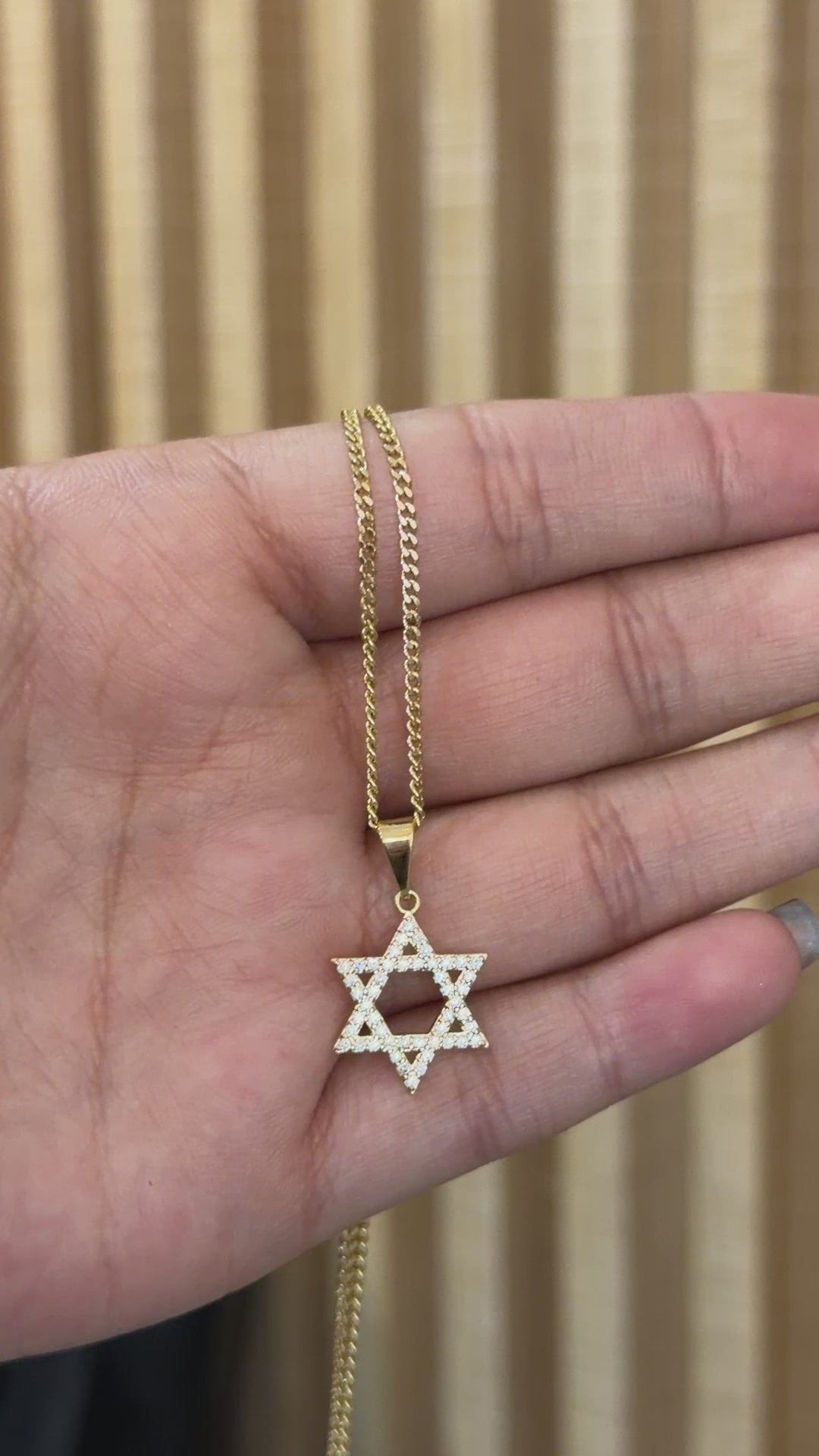 Dije de estrella