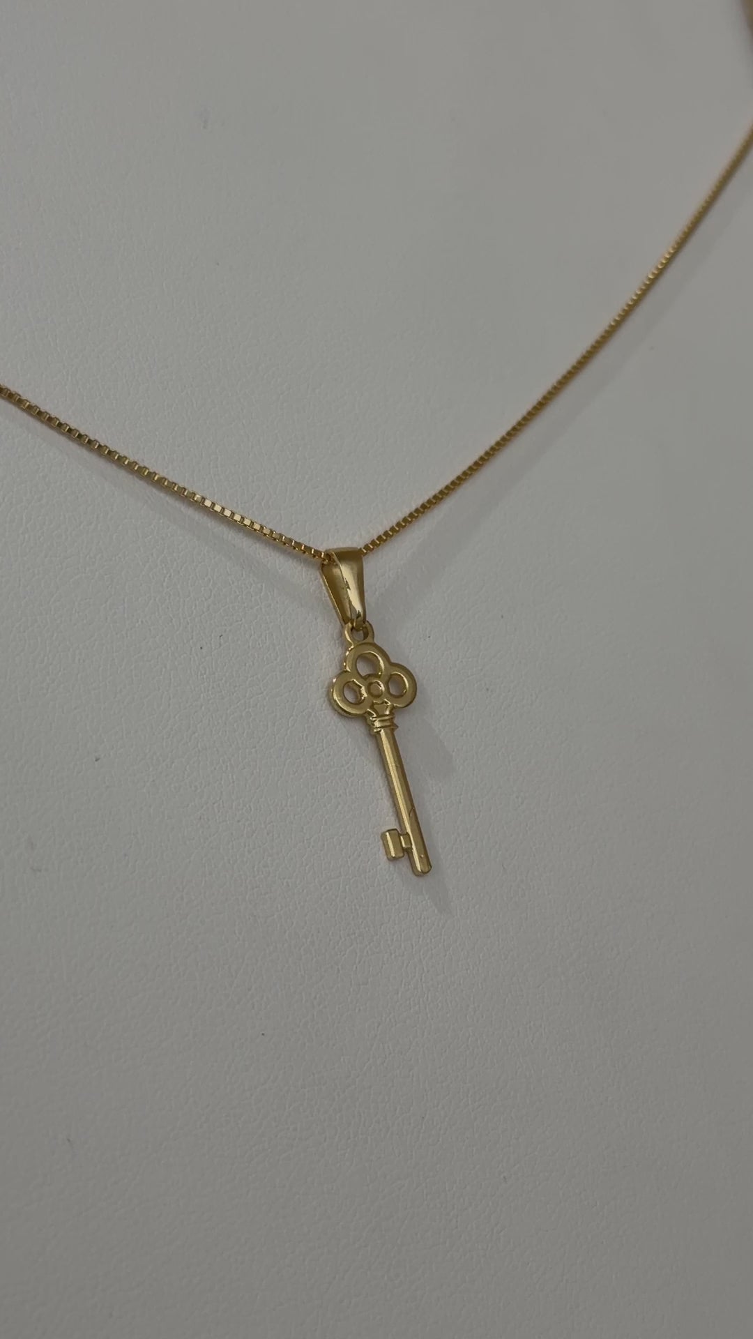 Dije llave antigua